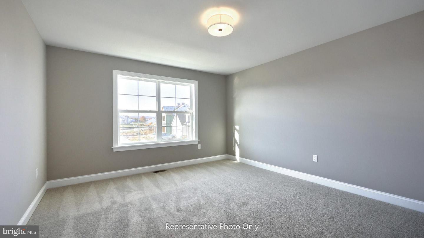 113 Washington Xing Property Photo 31