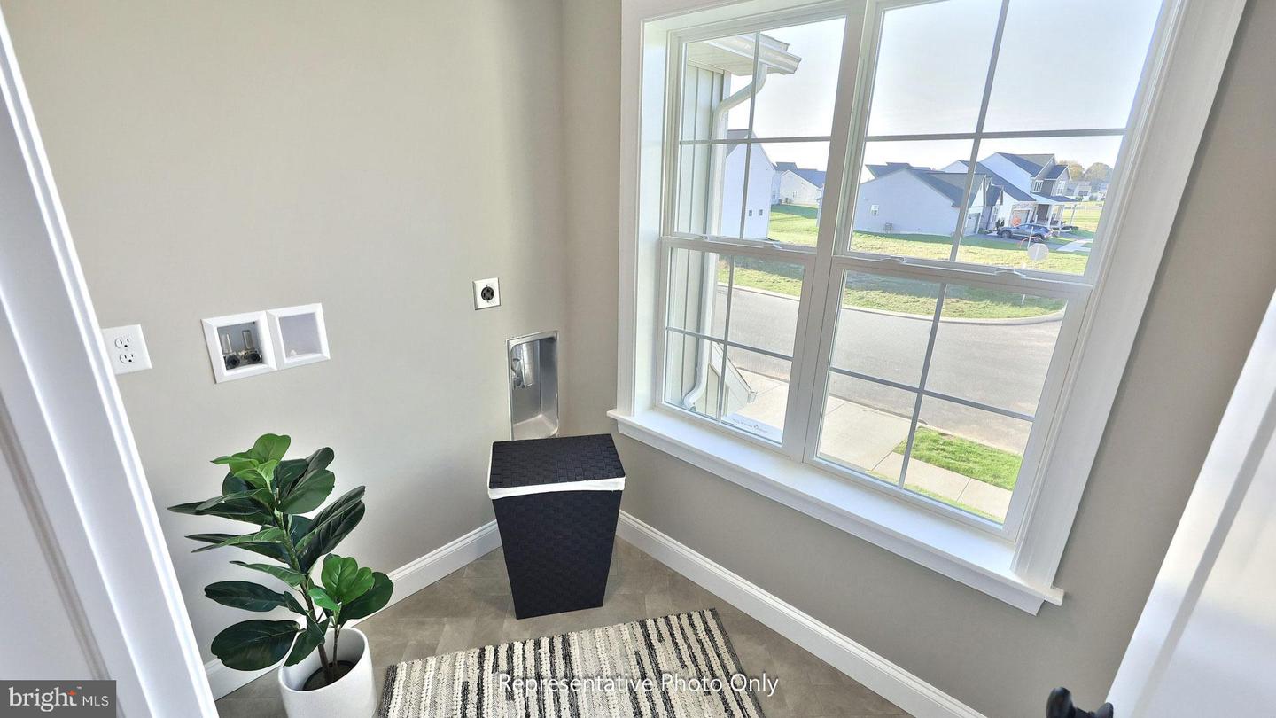 113 Washington Xing Property Photo 33