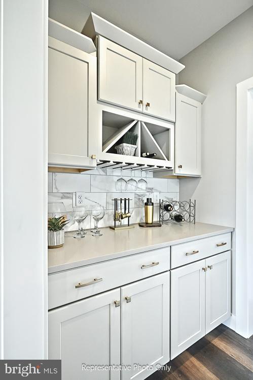 116 Washington Xing Property Photo 6