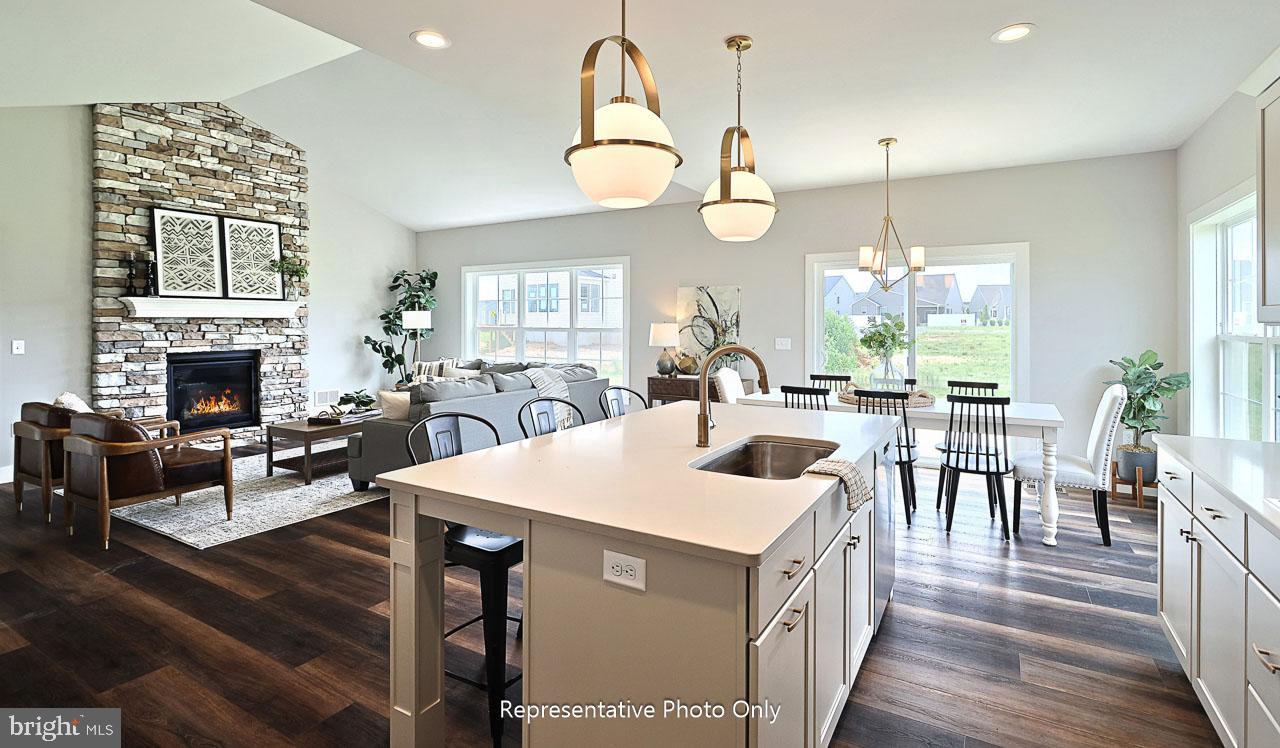 116 Washington Xing Property Photo 7