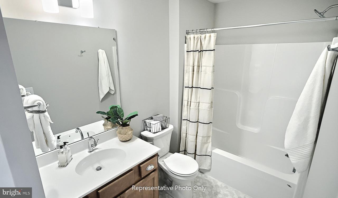 116 Washington Xing Property Photo 29