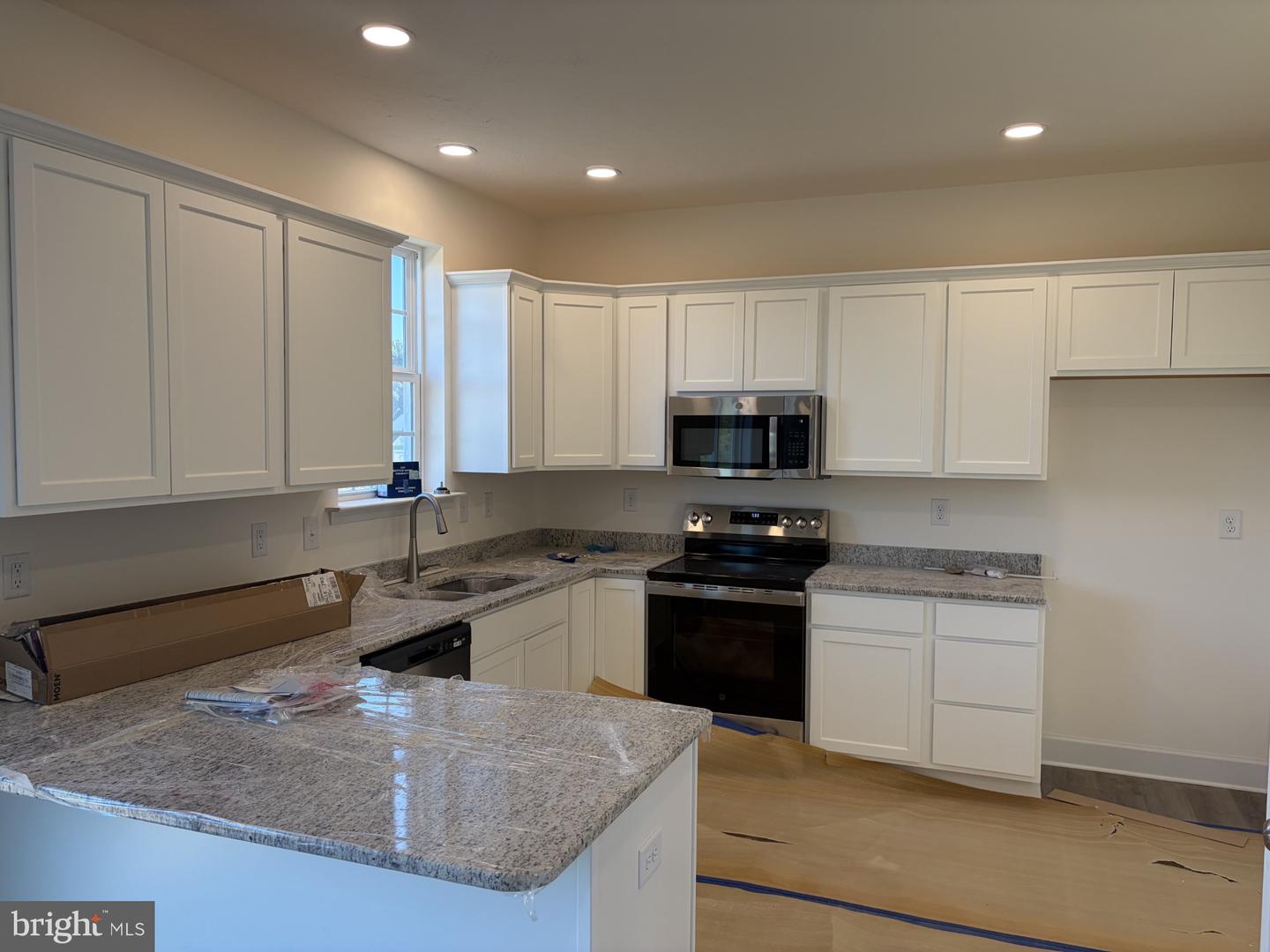 440 Ripple Dr #52 Property Photo 6