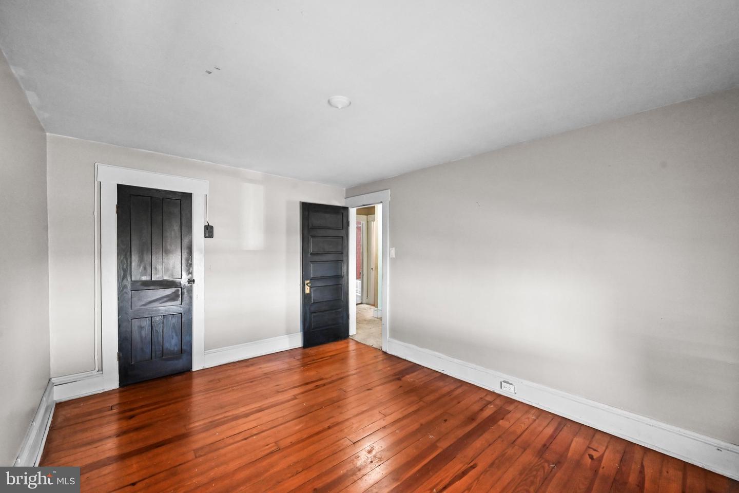 4 S Penn St Property Photo 12