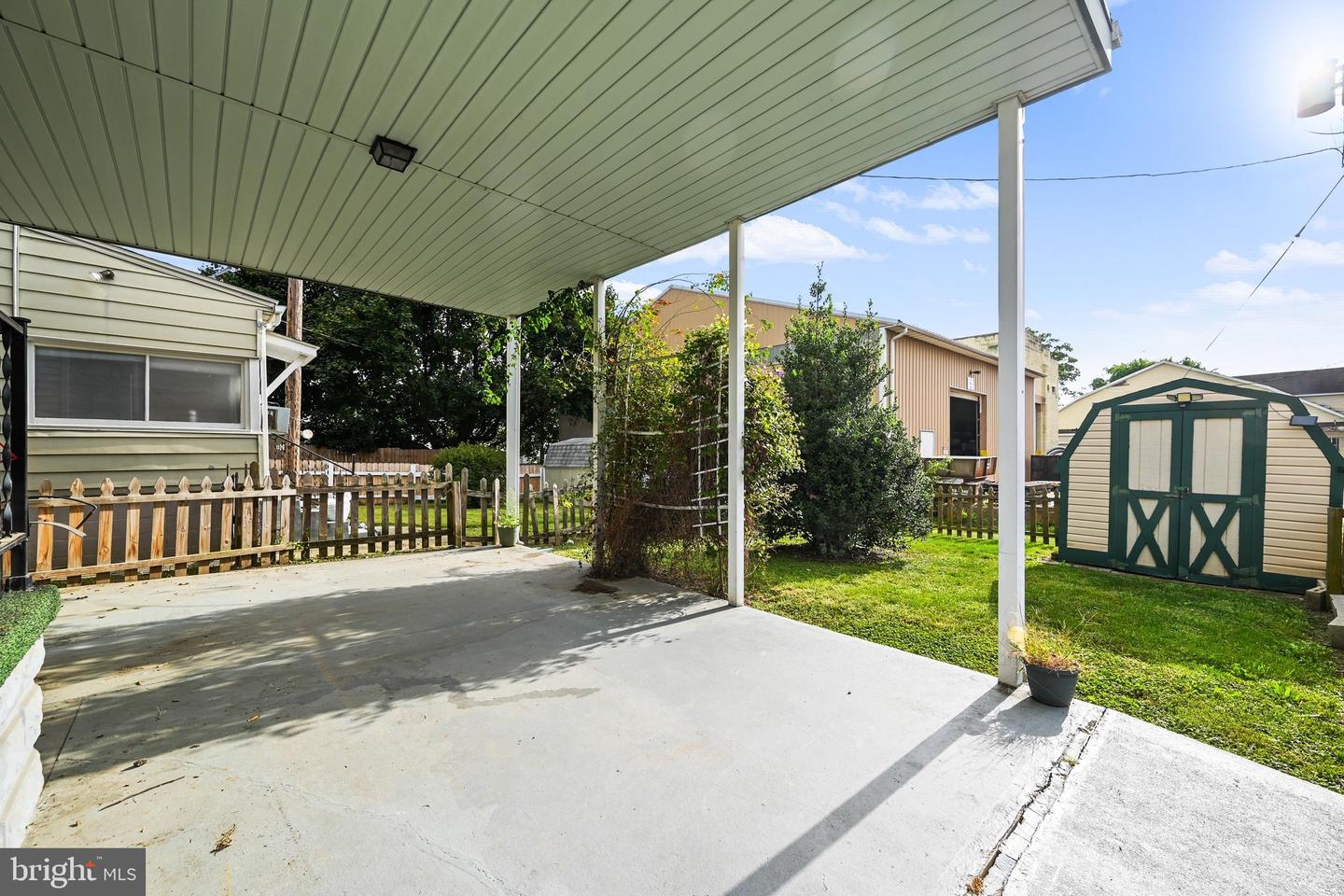 4 S Penn St Property Photo 24