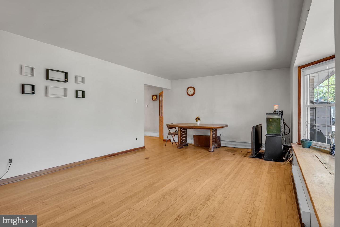 268 N Biesecker Rd Property Photo 8