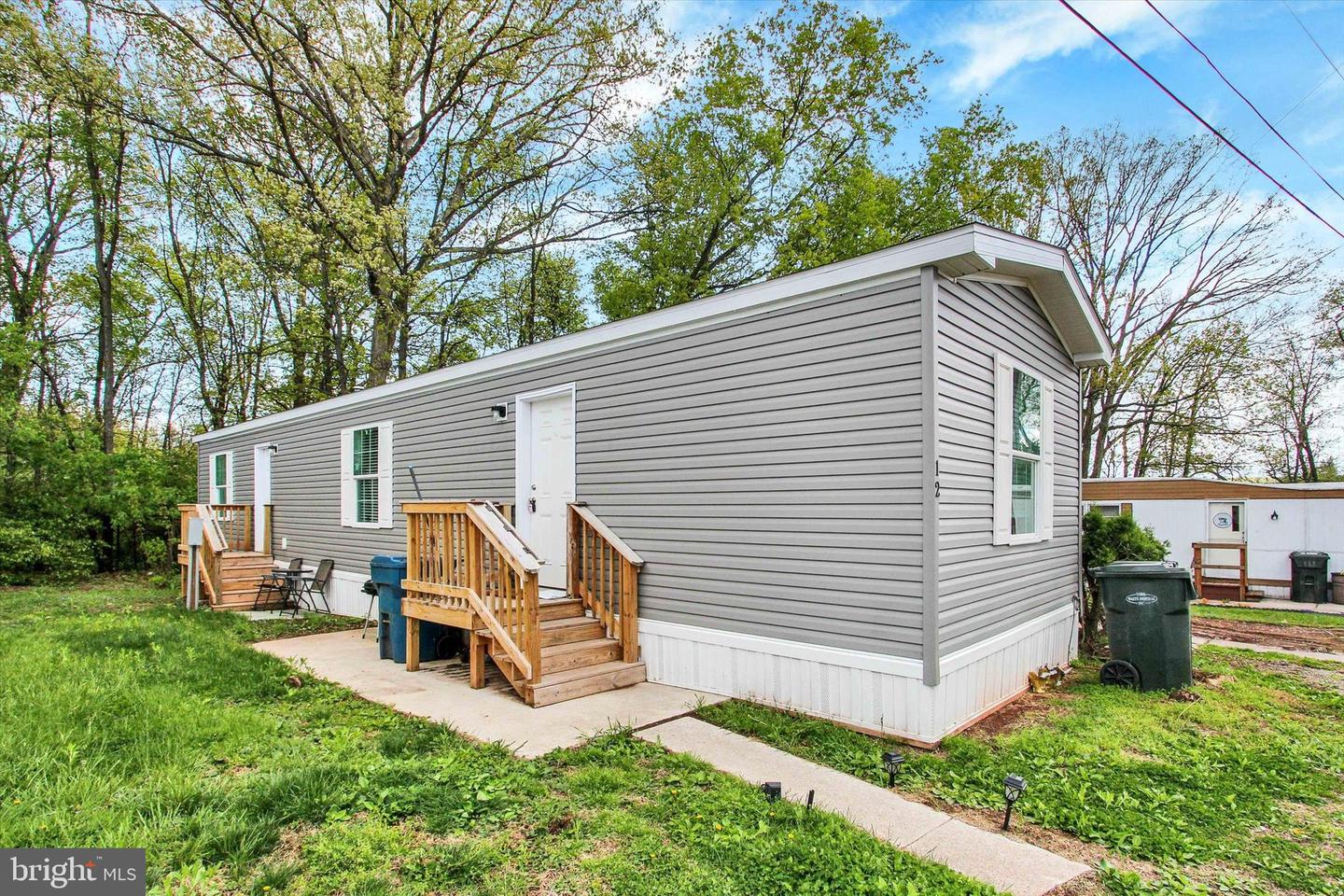 12 Mobile Dr Property Photo 15