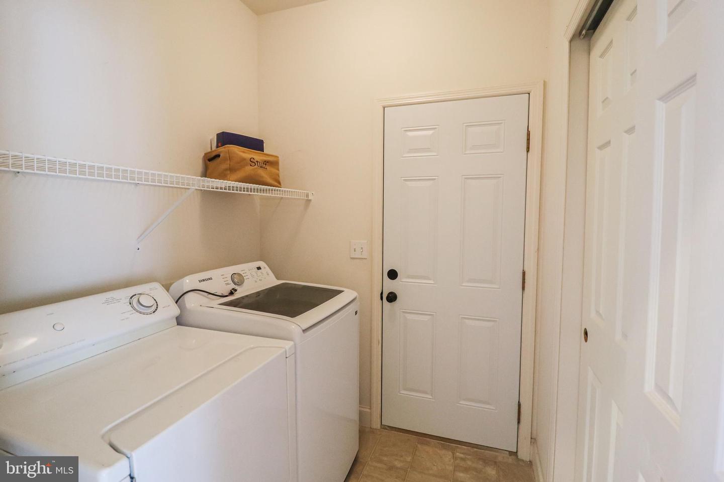 2730 Woodspring Dr Property Photo 16