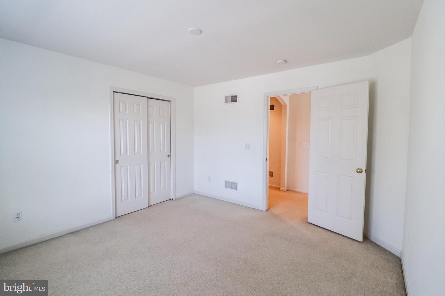 2730 Woodspring Dr Property Photo 36