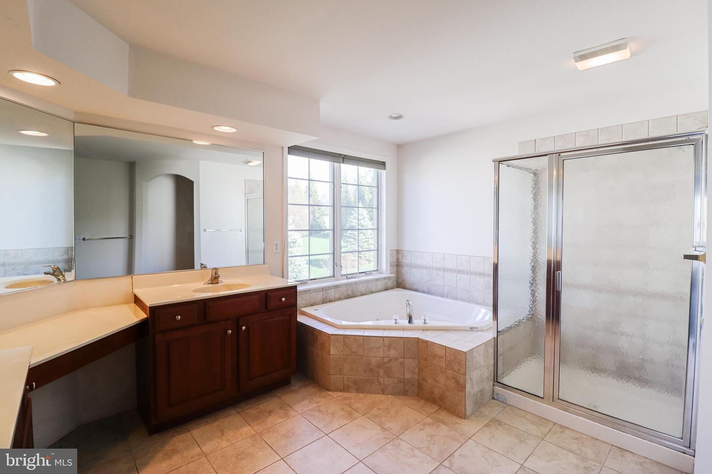 2730 Woodspring Dr Property Photo 45