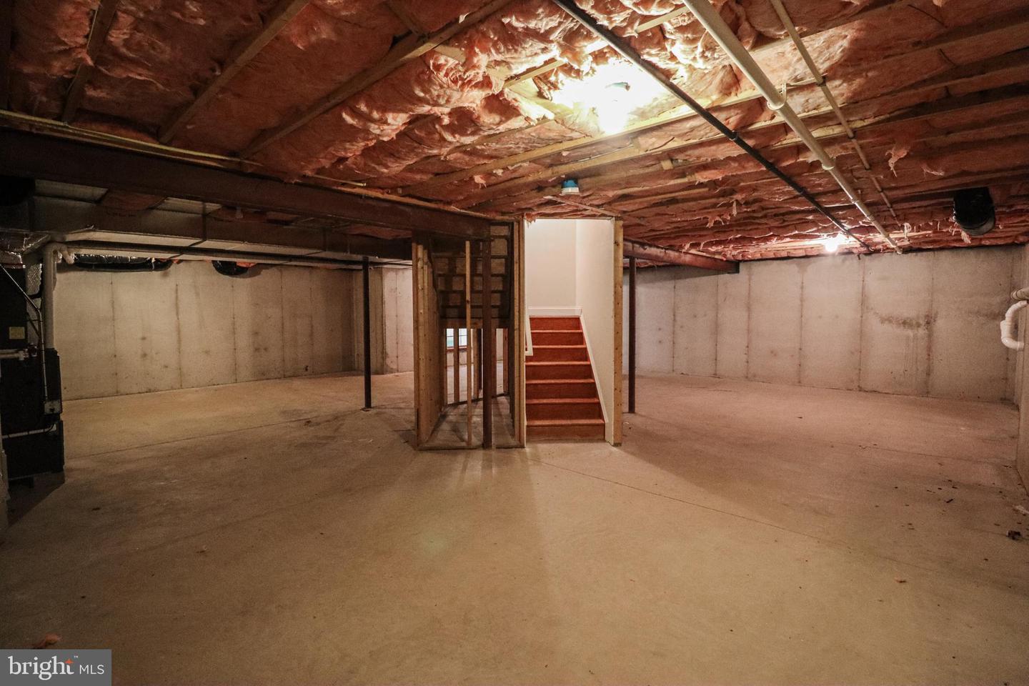 2730 Woodspring Dr Property Photo 48