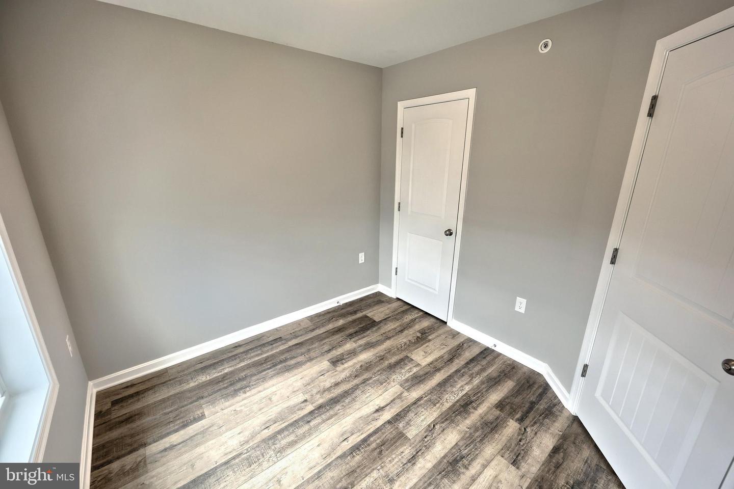 242 Hudson Blvd Property Photo 17