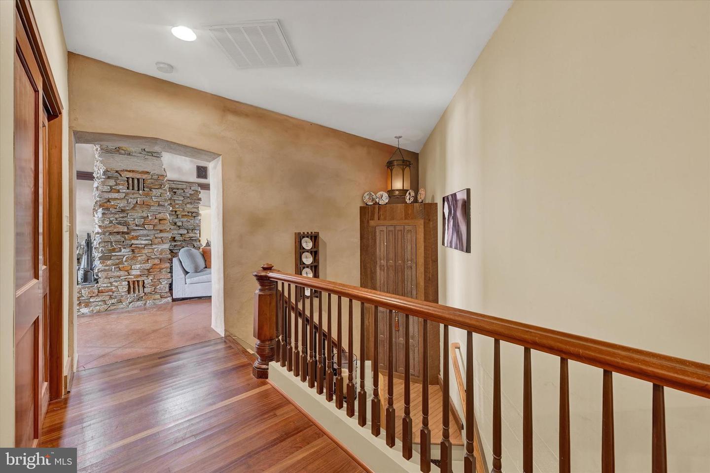 8272 Woodbine Rd Property Photo 22