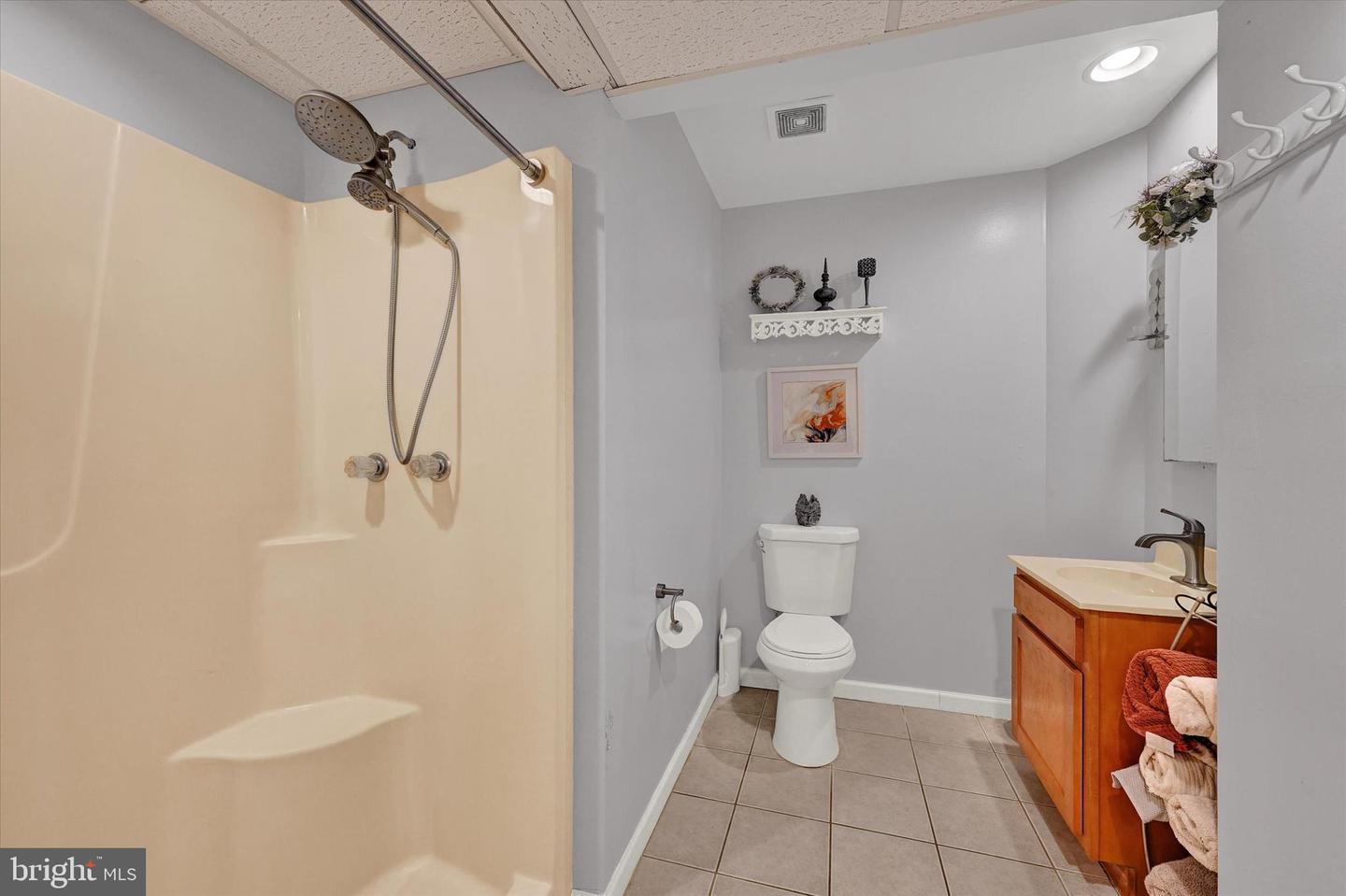 8272 Woodbine Rd Property Photo 30