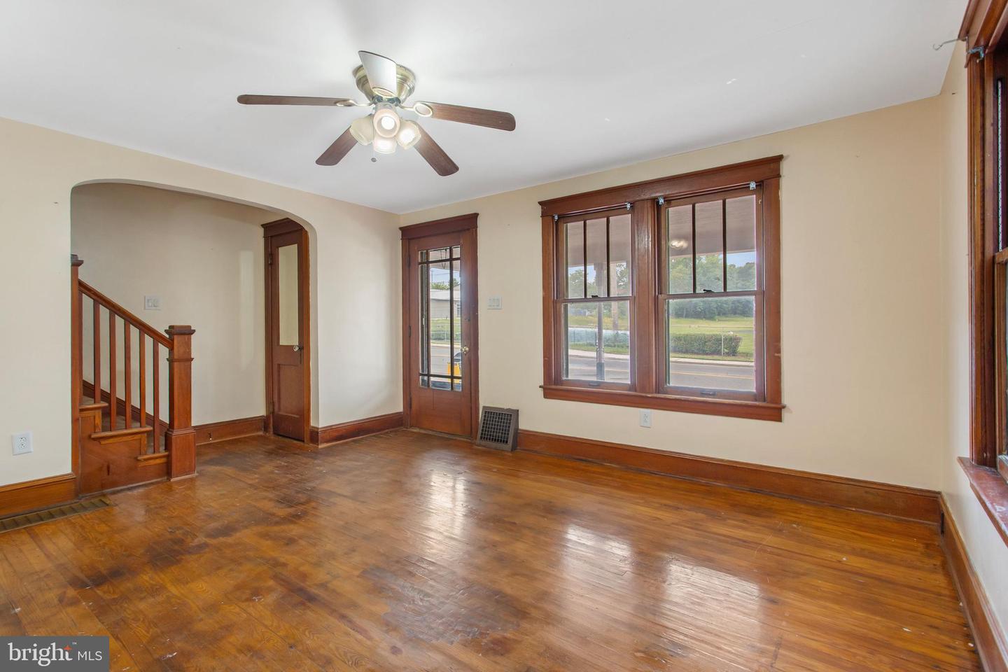 772 Baltimore St Property Photo 3
