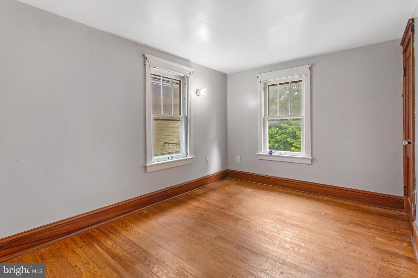 772 Baltimore St Property Photo 14