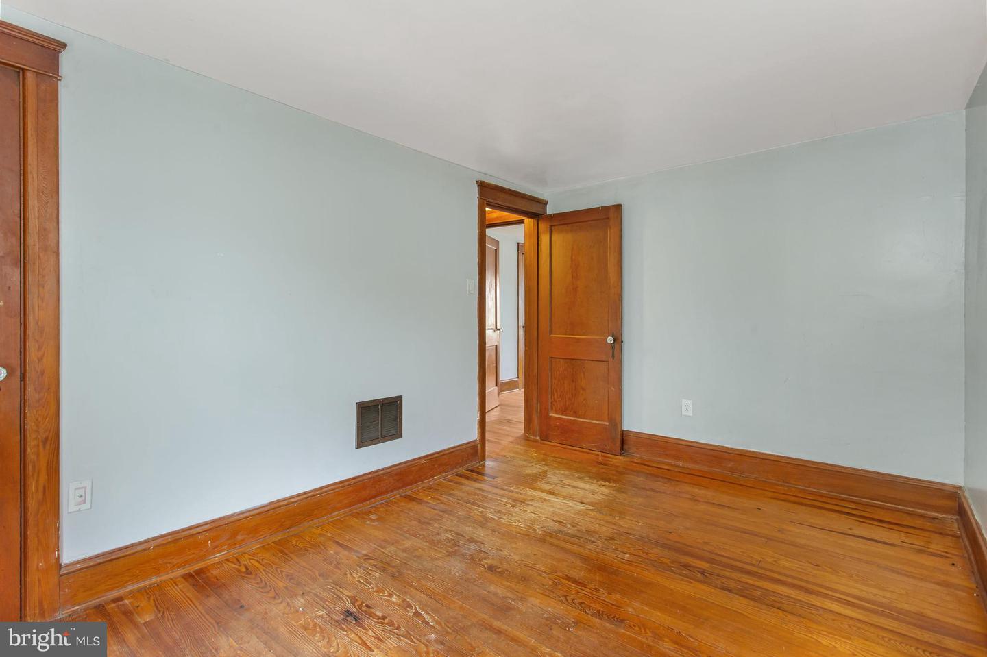 772 Baltimore St Property Photo 15