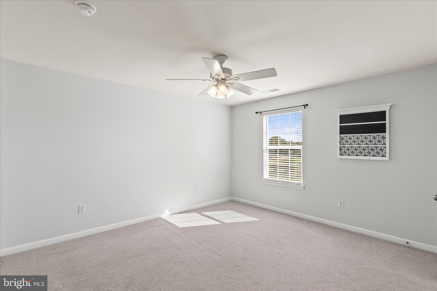 17323 Russett Farm Dr Property Photo 34