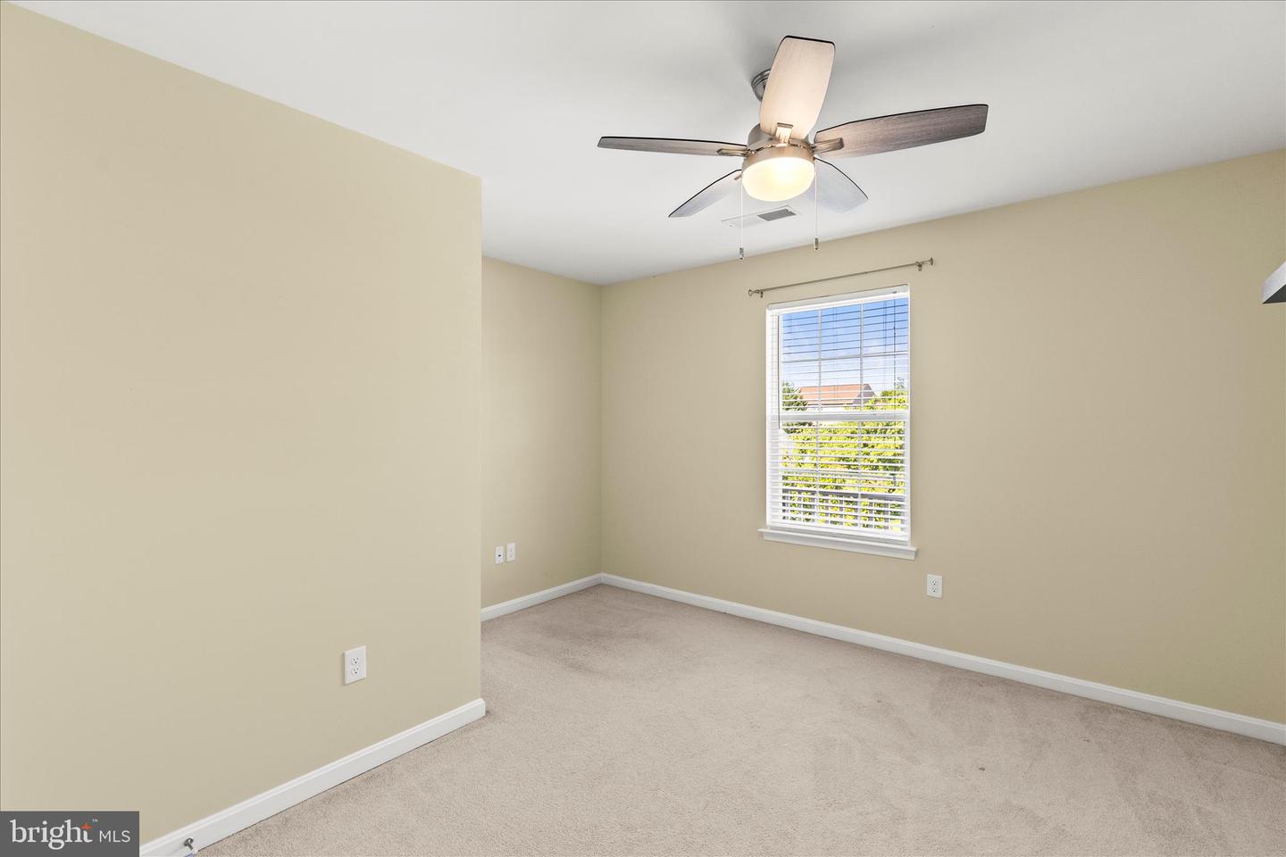 17323 Russett Farm Dr Property Photo 36