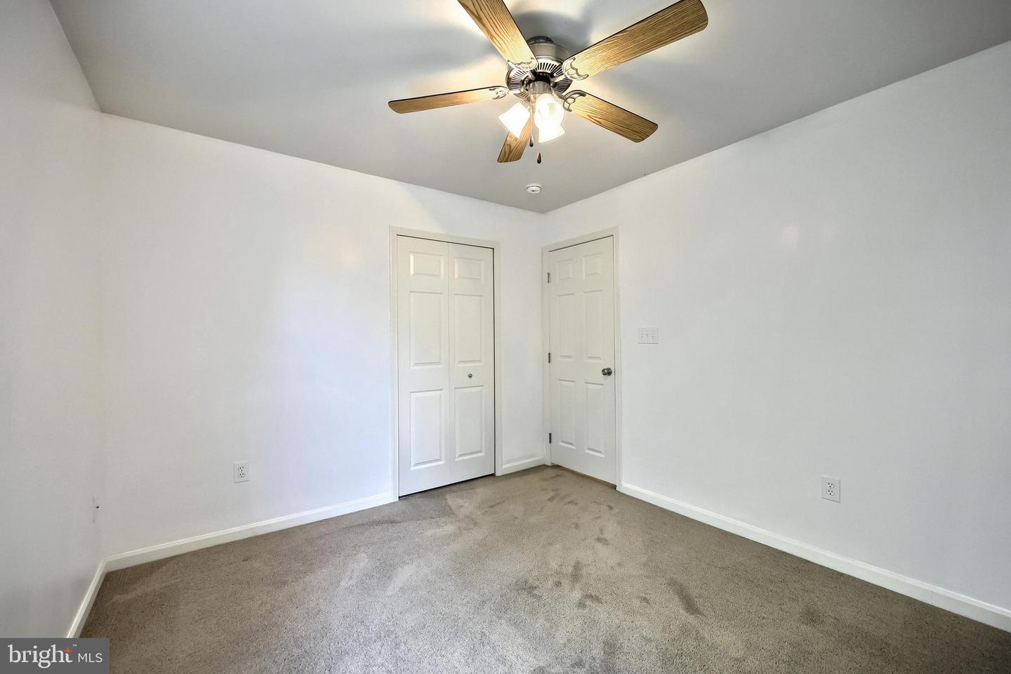 425 Lakeview Dr Property Photo 31