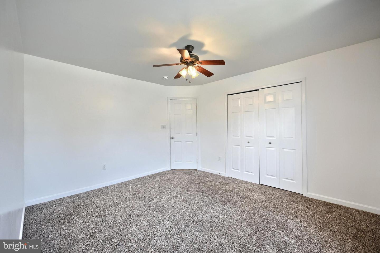 425 Lakeview Dr Property Photo 35