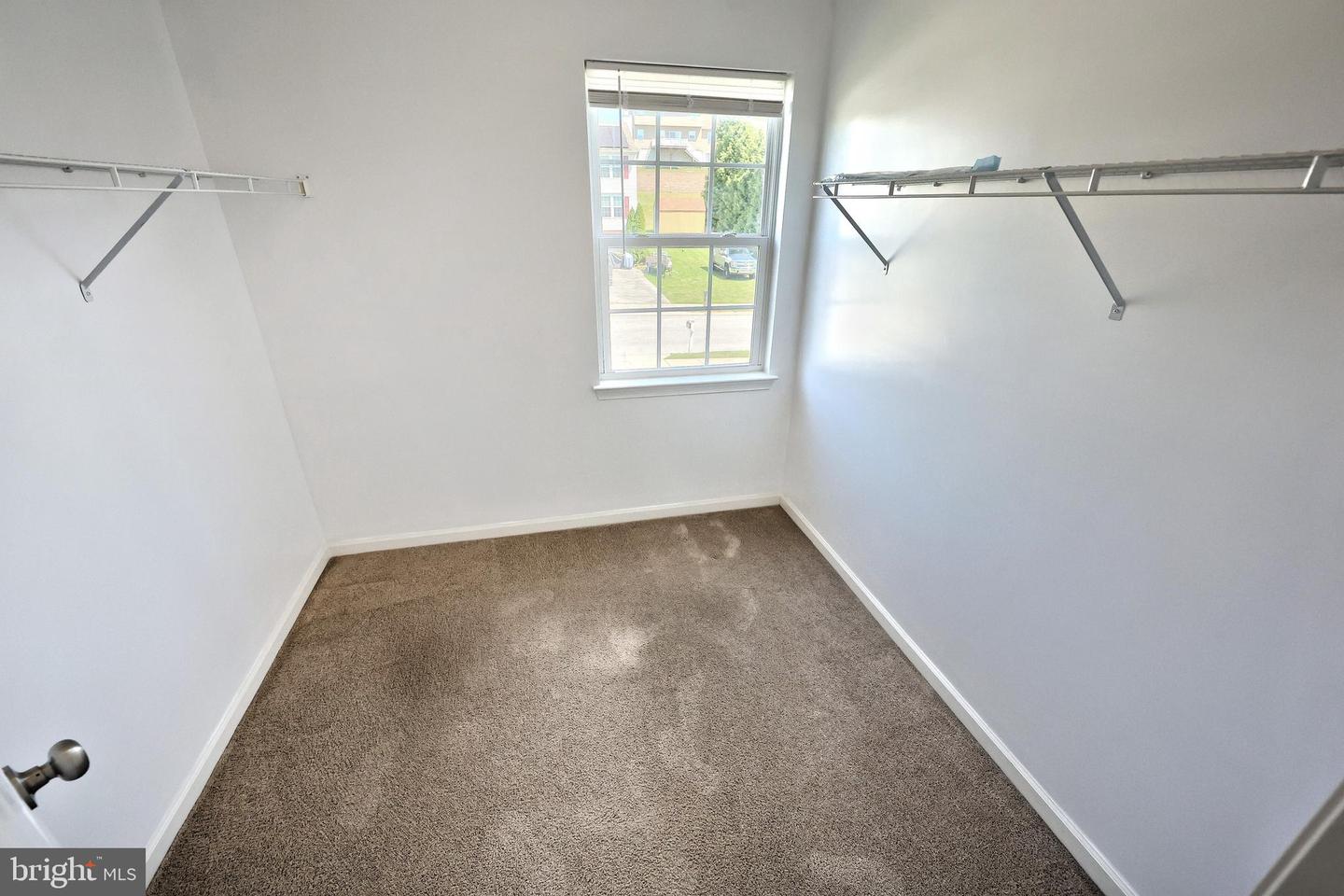 425 Lakeview Dr Property Photo 41