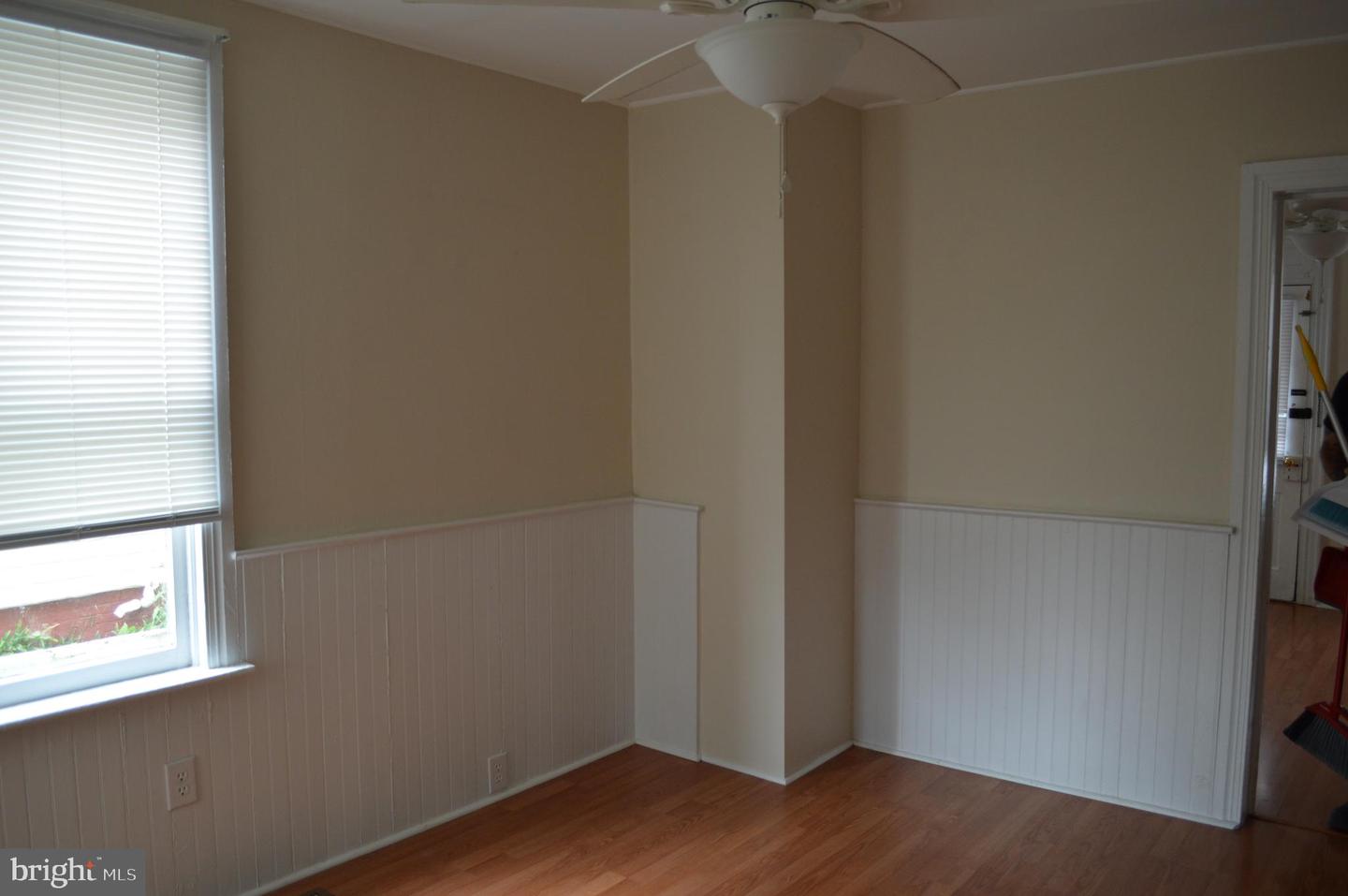 229 Locust St Property Photo 13