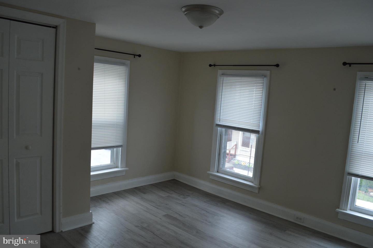 229 Locust St Property Photo 21