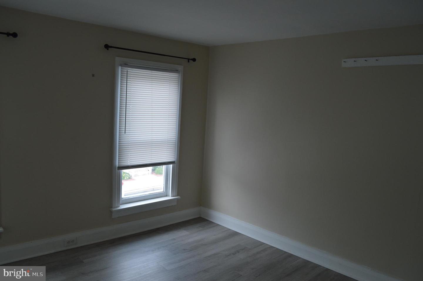 229 Locust St Property Photo 22