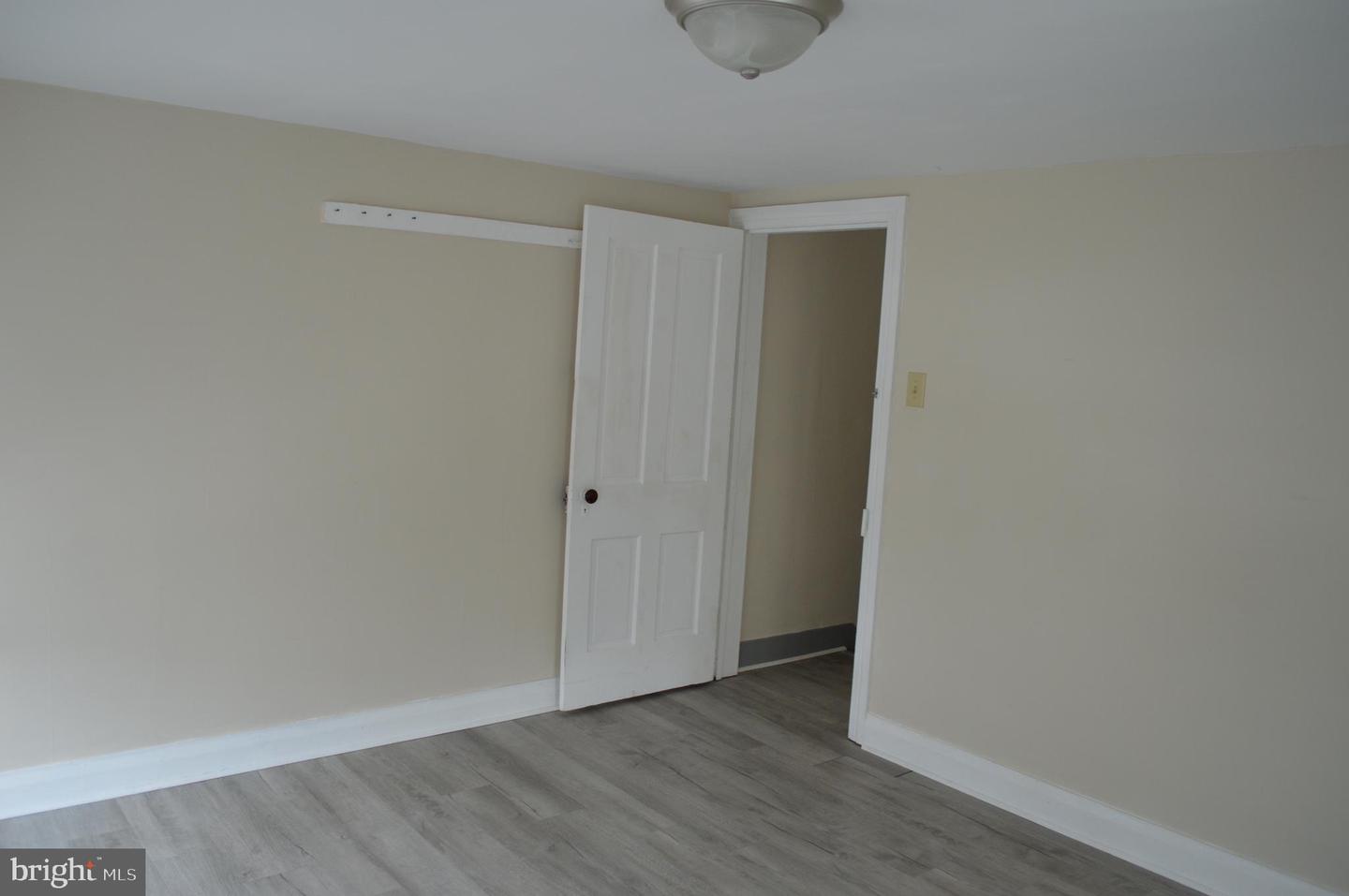 229 Locust St Property Photo 23