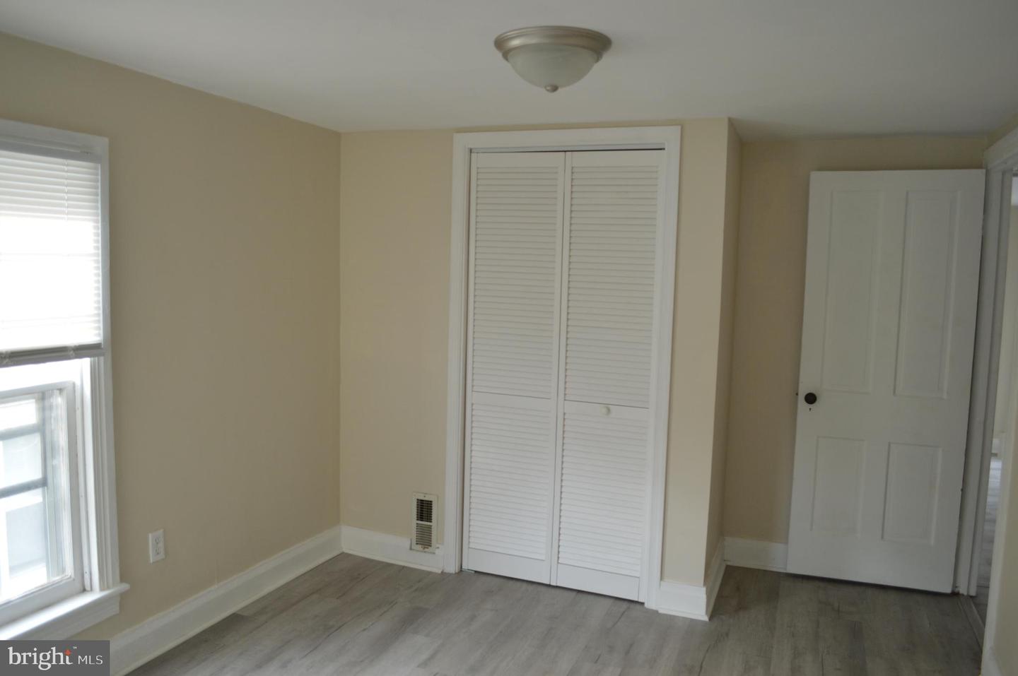 229 Locust St Property Photo 26