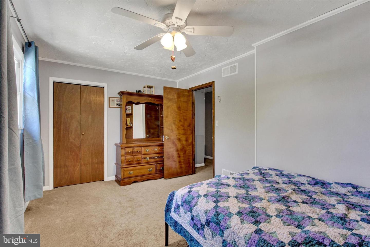 103 Edward St Property Photo 13