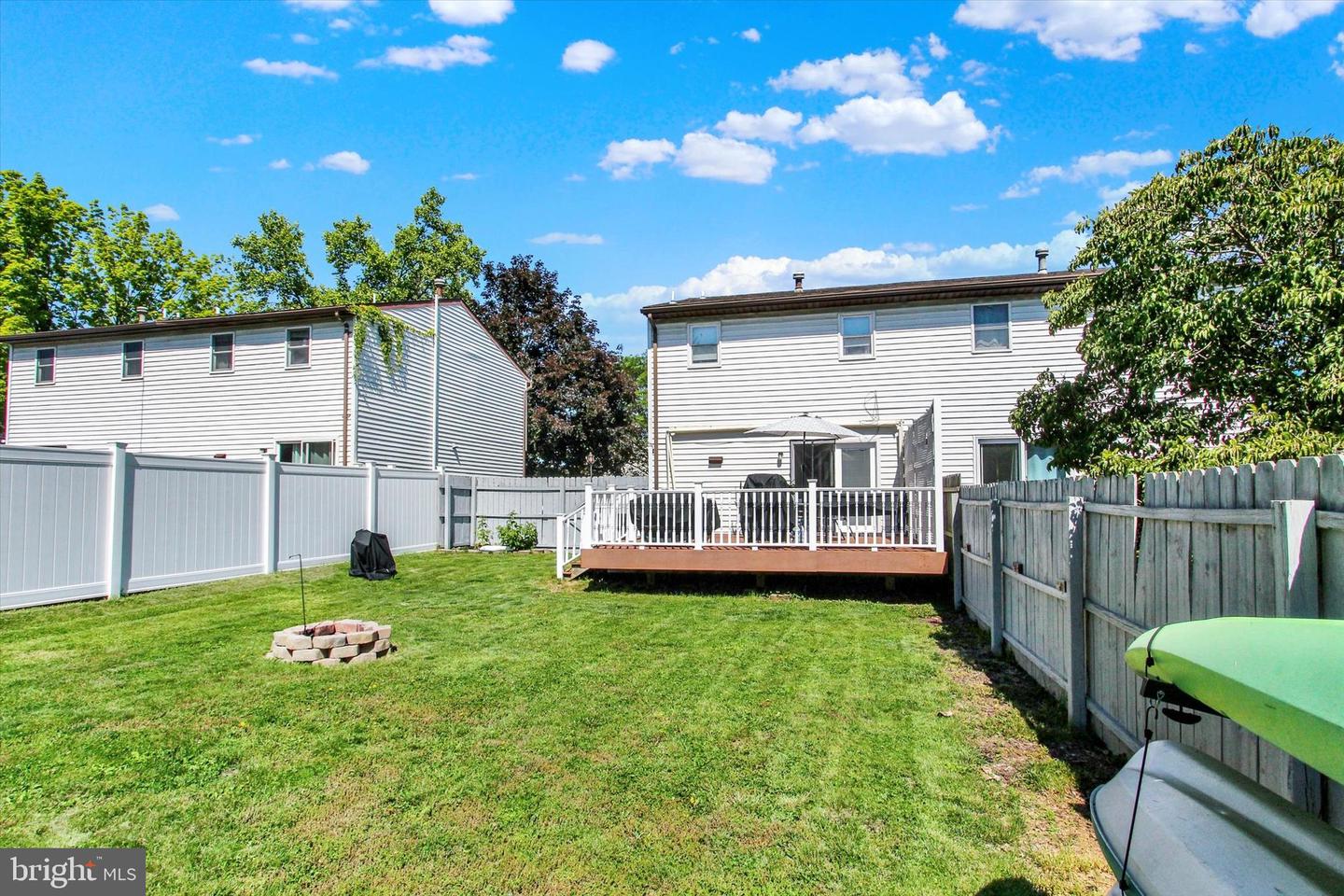 103 Edward St Property Photo 25