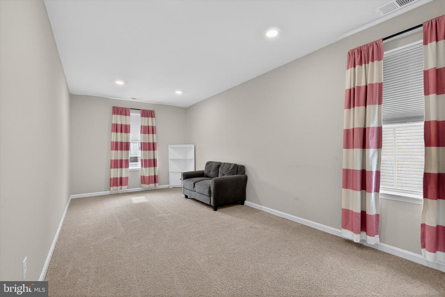 2031 Paperback Way Property Photo 21