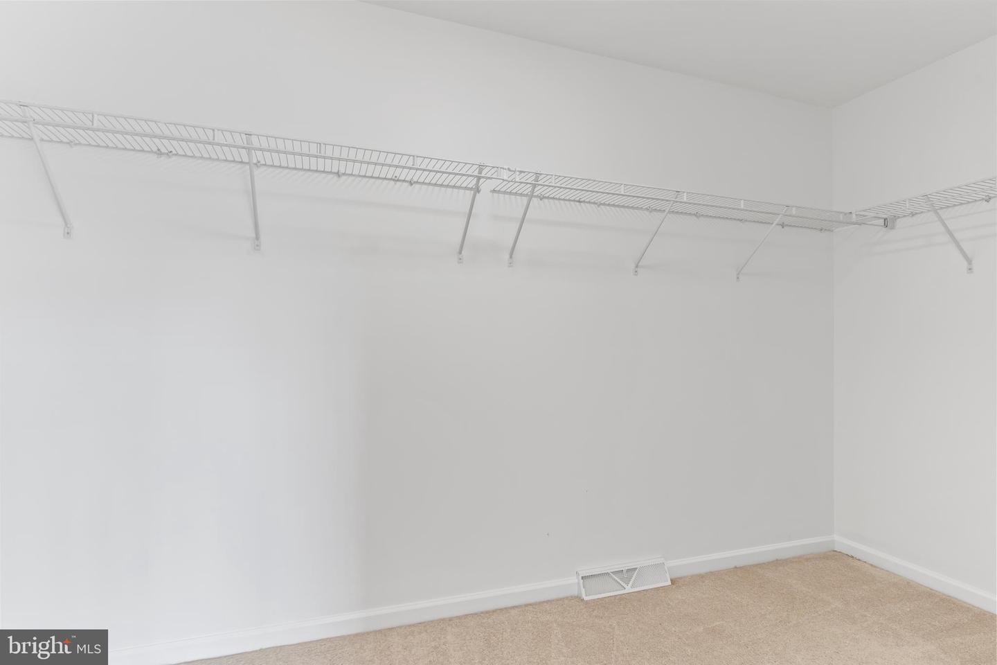 951 Kavanagh Cir Property Photo 25