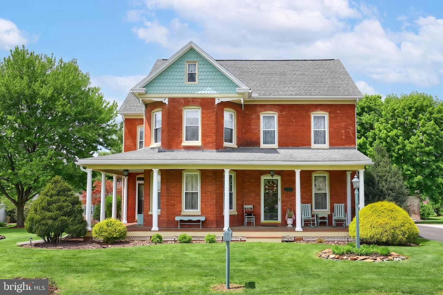 345 WESTMINSTER AVE