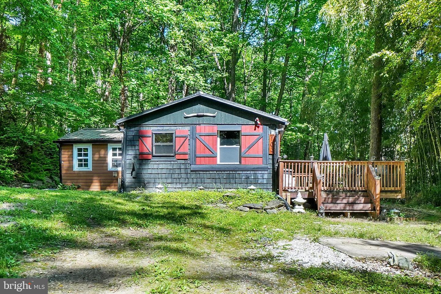 103 Ivy Hill Ln Property Photo 3