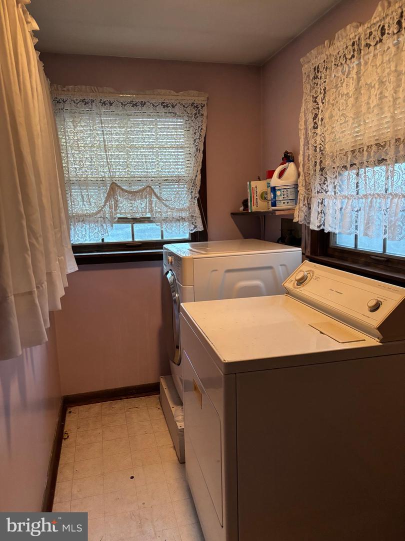 652 Billet Dr Property Photo 19