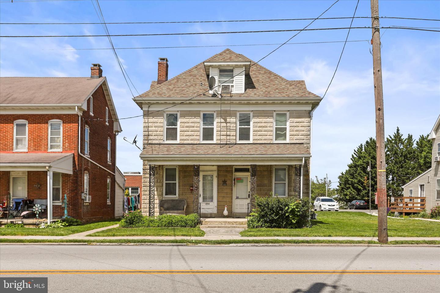 1228 BROADWAY Property Photo 1