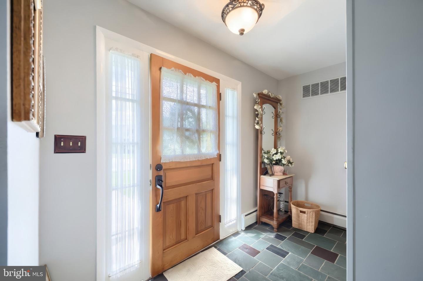 1001 Broadway Property Photo 22