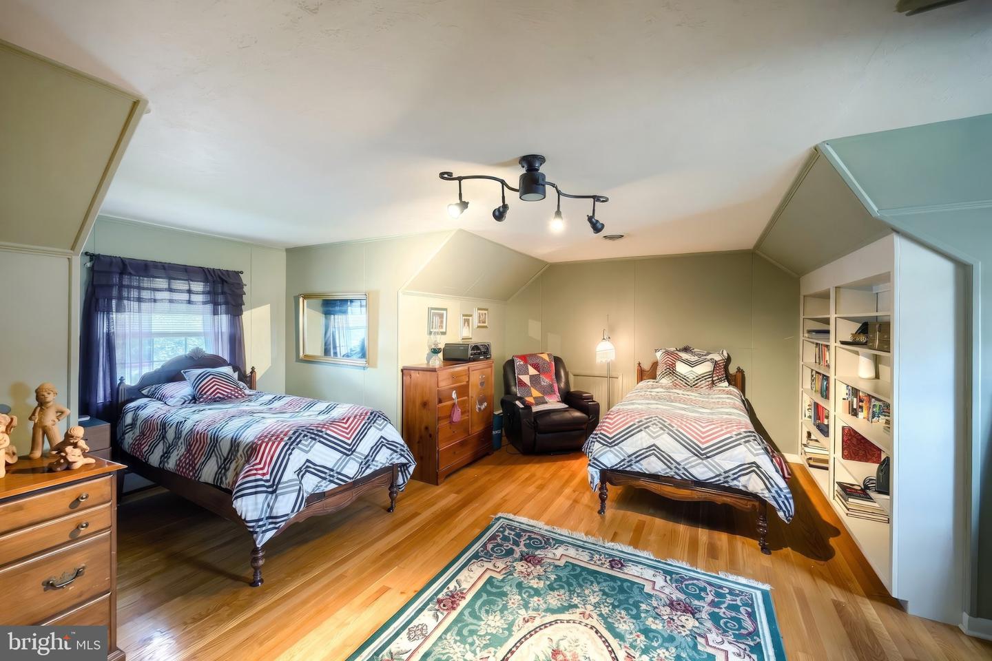 1001 Broadway Property Photo 40