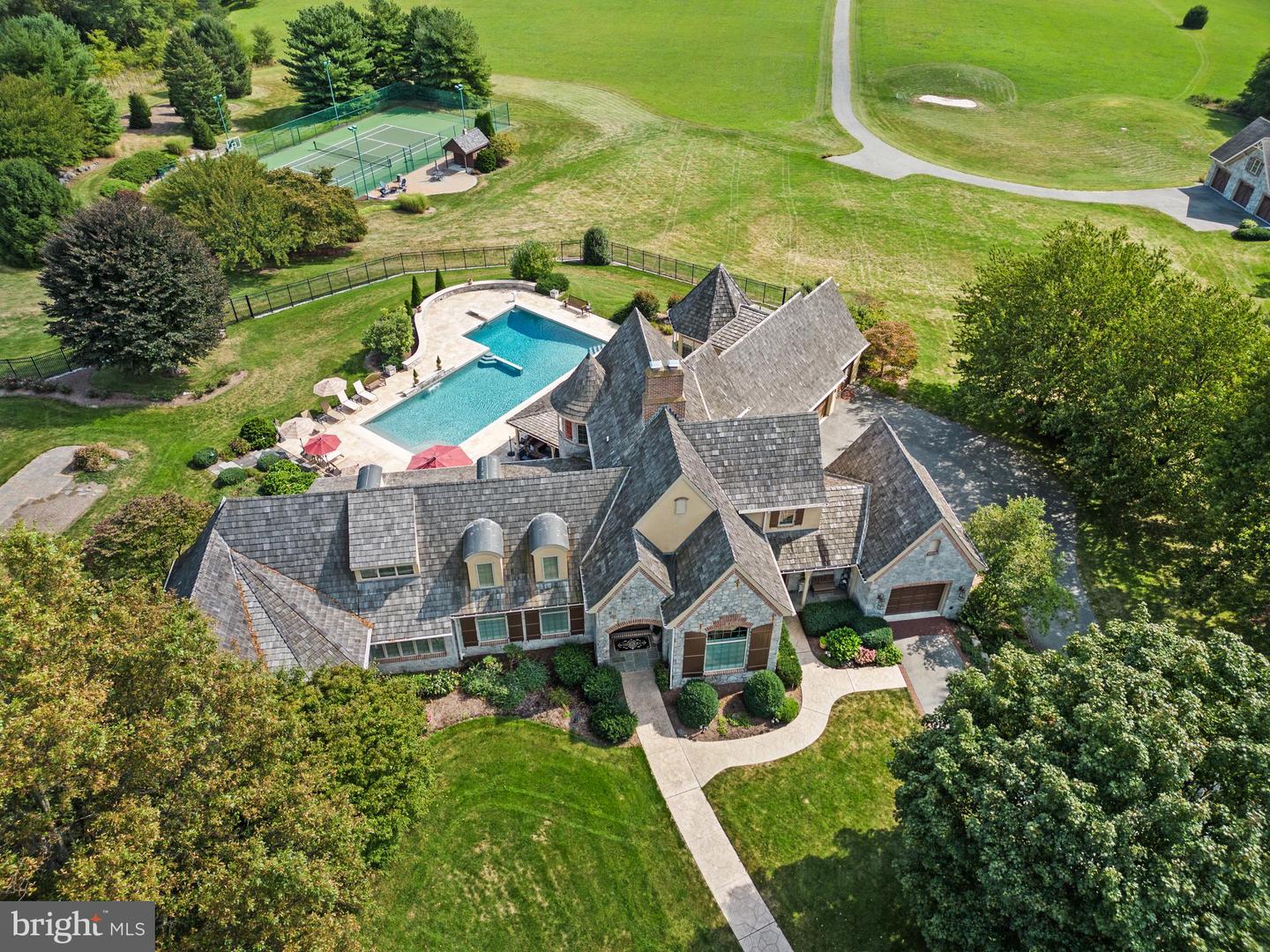500 Polo Ln Property Photo 1