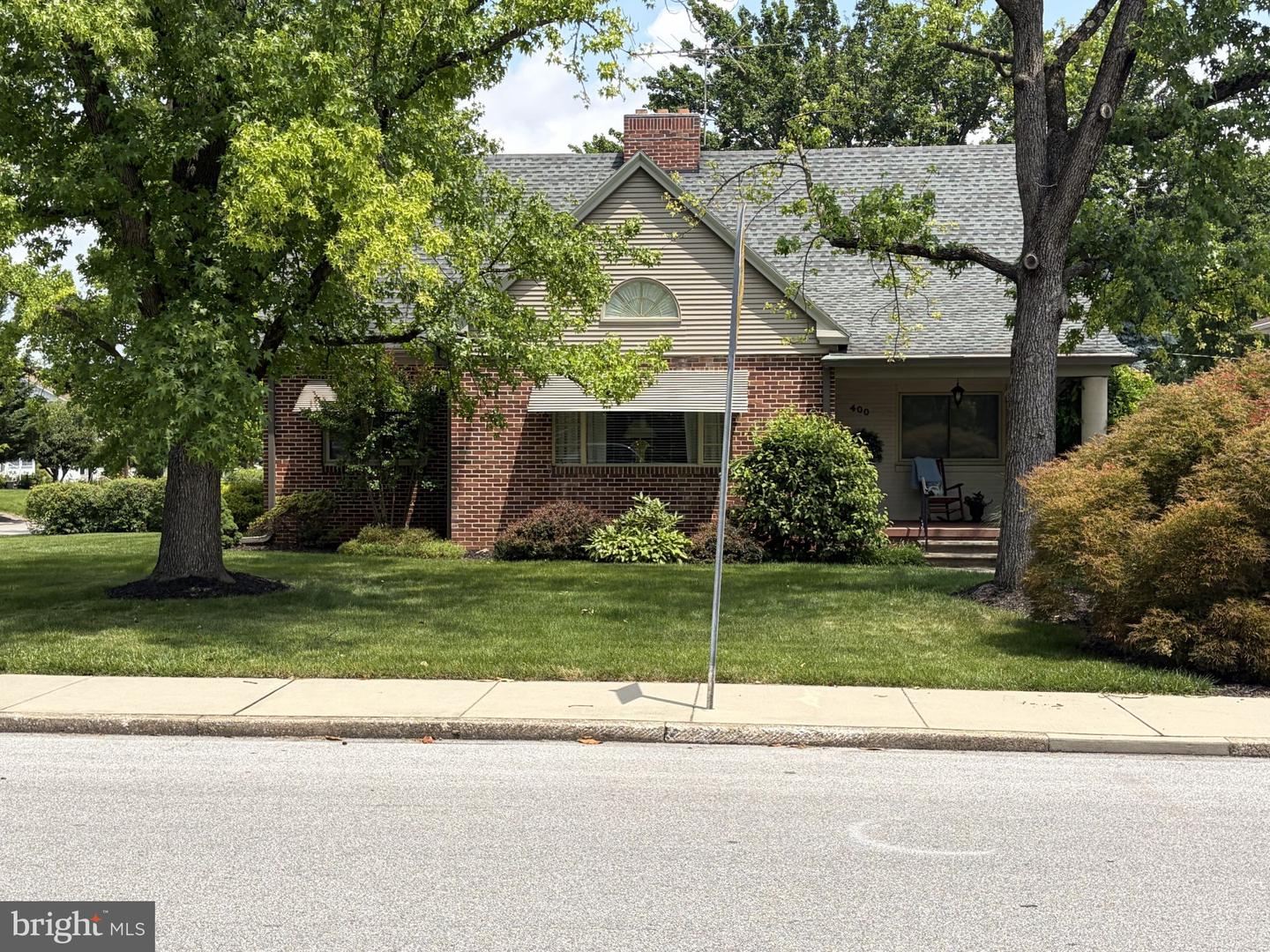 400 Baer Ave Property Photo 1