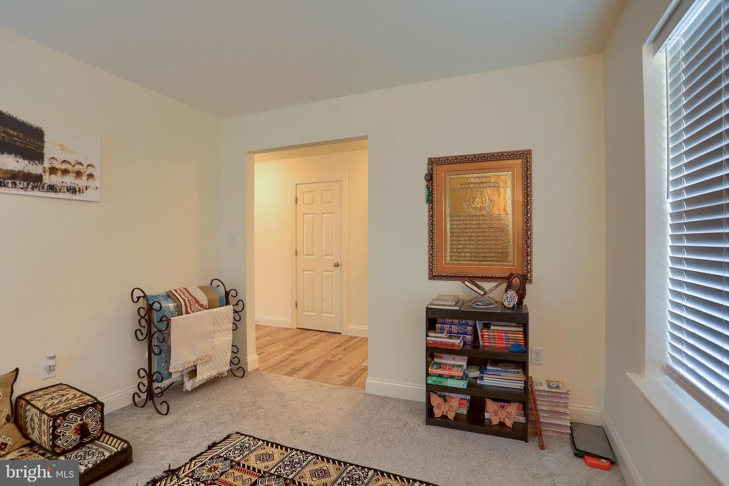 121 Eagle Rd Property Photo 5