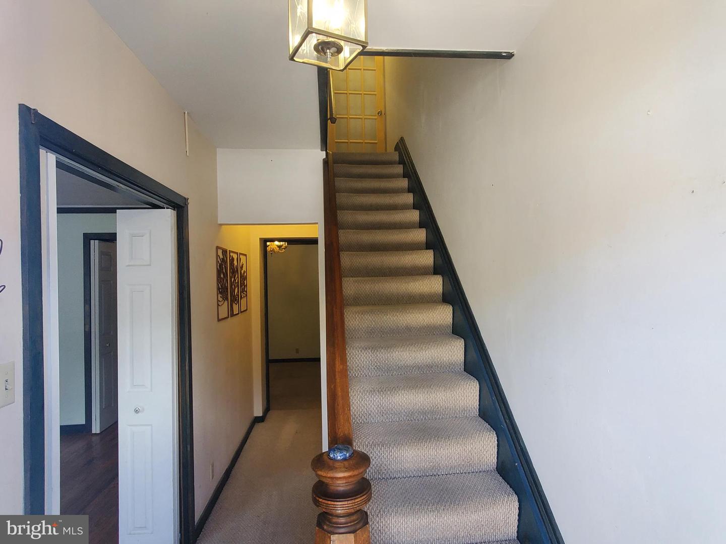15 S Pershing Ave Property Photo 3