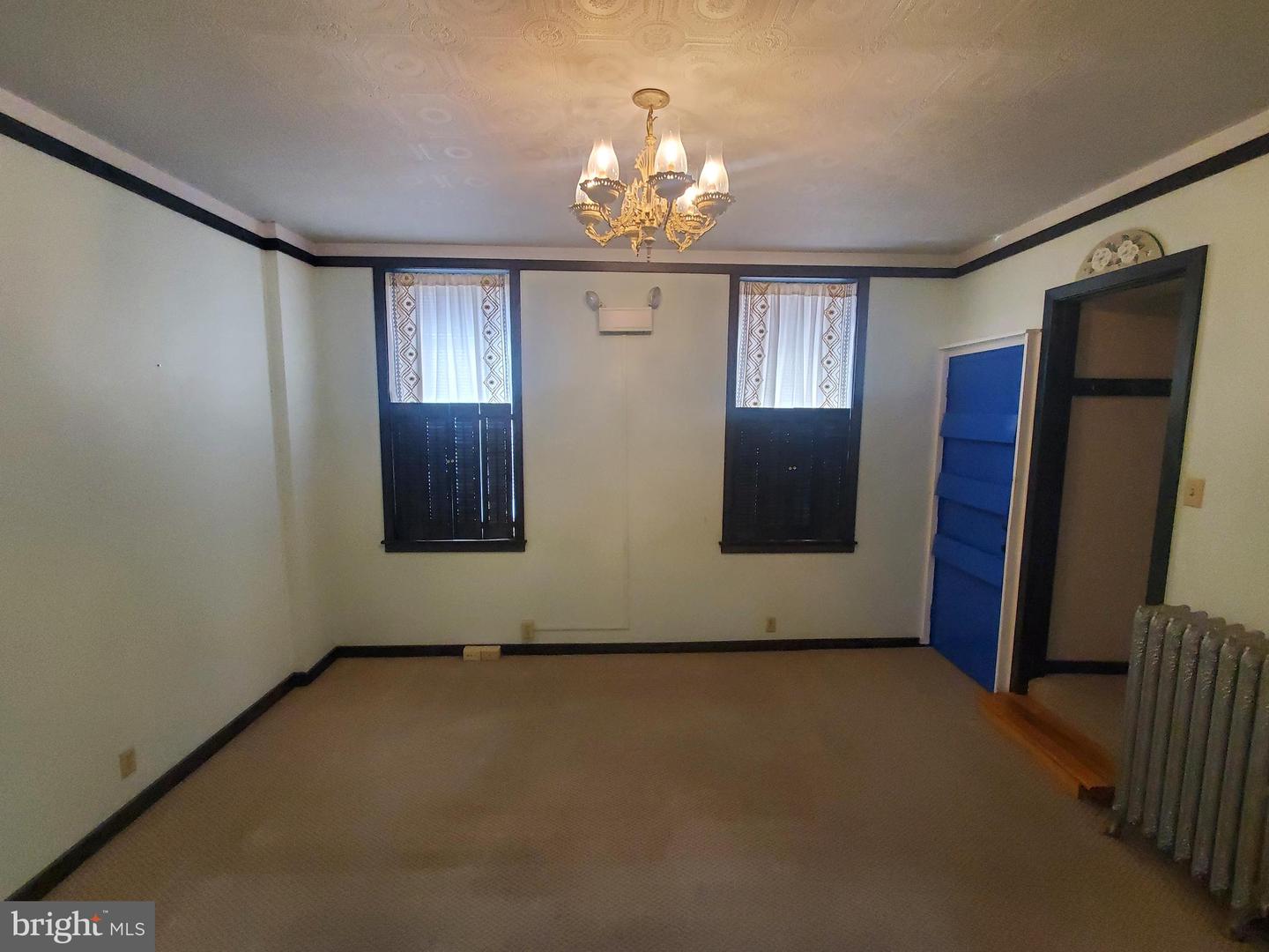 15 S Pershing Ave Property Photo 12