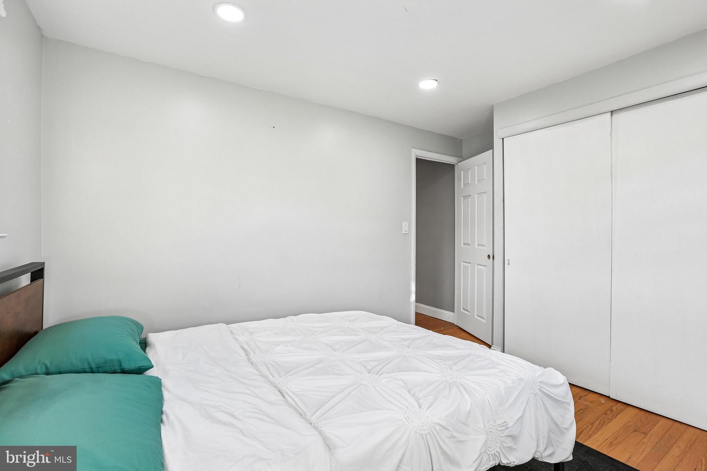 2595 Eastwood Dr Property Photo 21