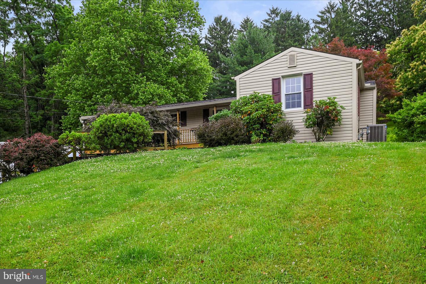 324 Kreutz Creek Rd Property Photo 1