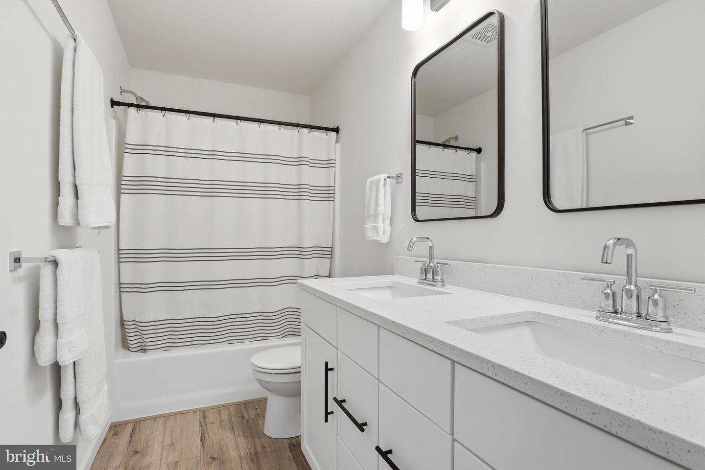 525 Dietz Rd Property Photo 22