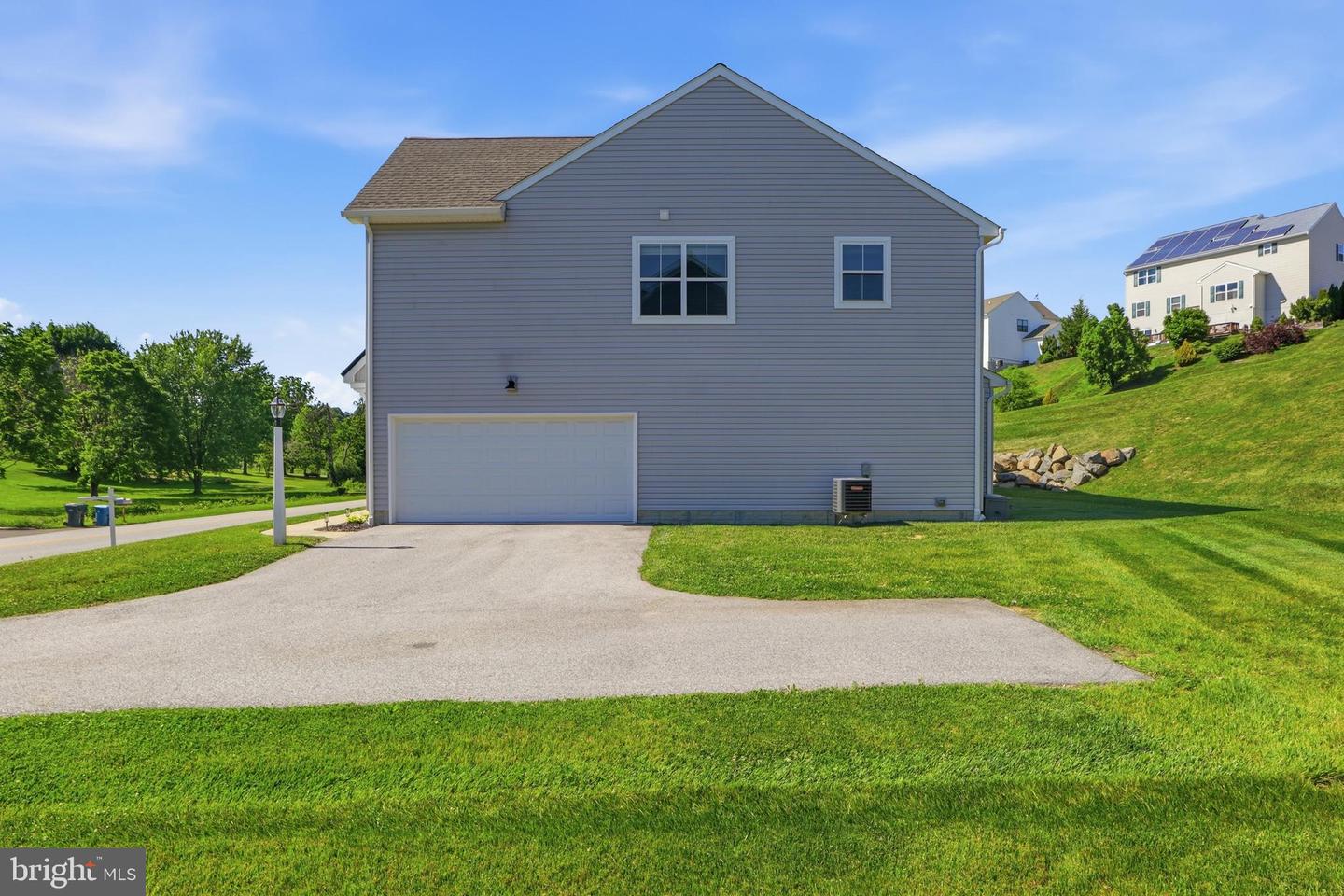 525 Dietz Rd Property Photo 48