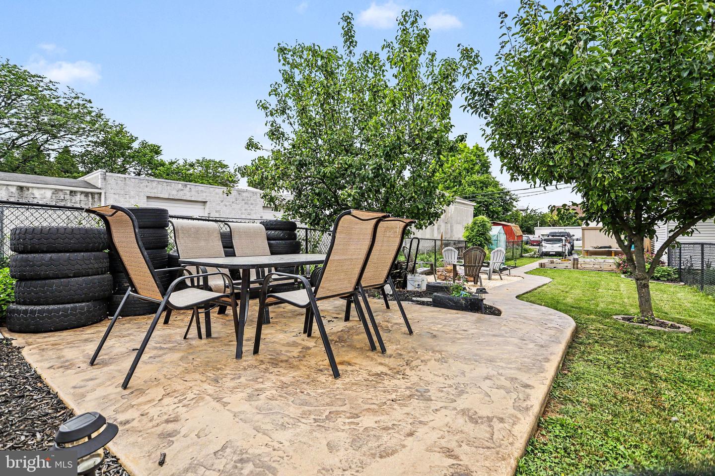 1533 Monroe St Property Photo 25